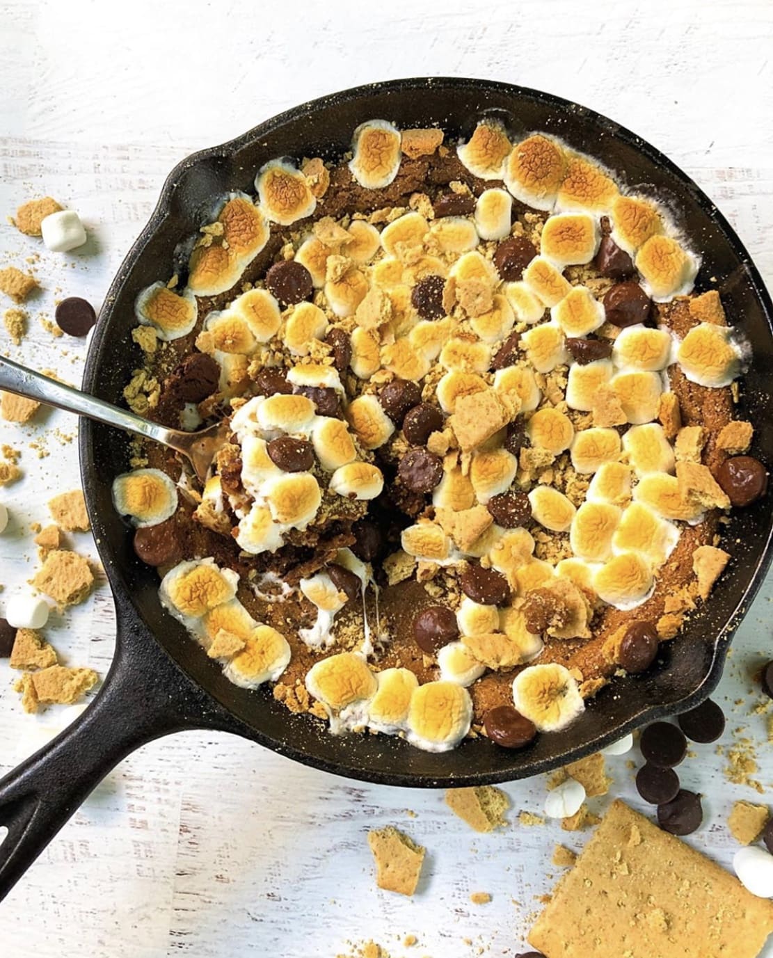 S'mores Skillet Cookie - Girl With The Iron Cast