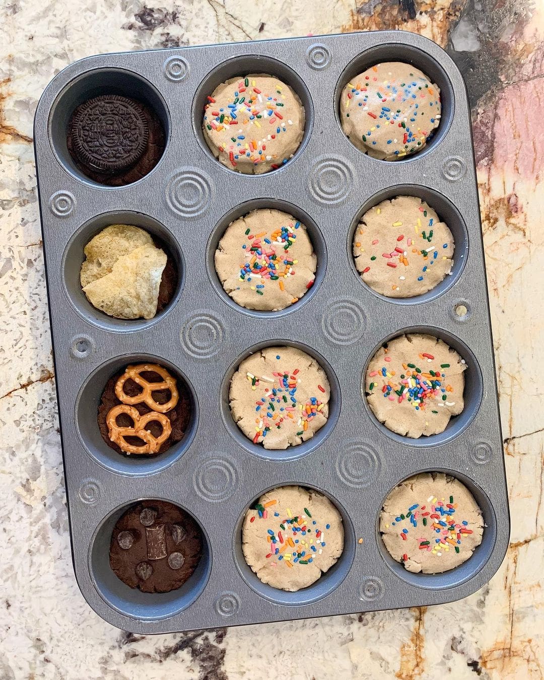 Cupcake Surprise Pan - Baking Bites
