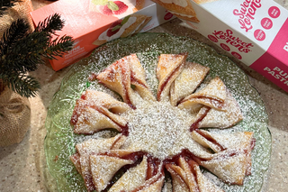 Puff Pastry Raspberry Snowflake